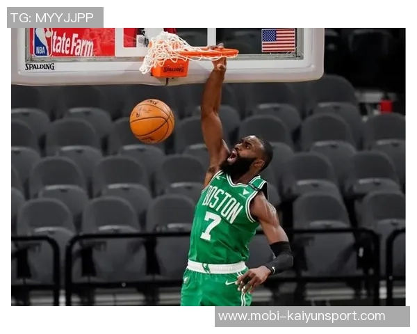 昆顿杰克逊神勇发挥中投制胜16投10中砍下生涯新高25分6篮板10助攻 昆顿杰克逊神勇发挥中投制胜16投10中砍下生涯新高25分6篮板10助攻